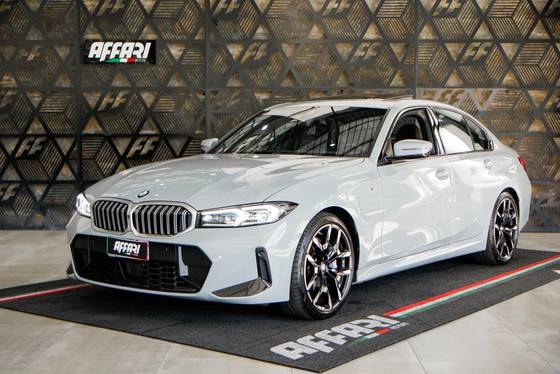 BMW 320i 2.0 16V TURBO FLEX M SPORT AUTOMÁTICO BMW 320i 2.0 16V TURBO FLEX M SPORT AUTOMÁTICO